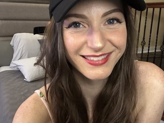MILF lucy_aura