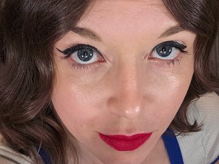 MILF suzyque