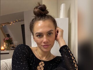 MILF NiceaHarrison