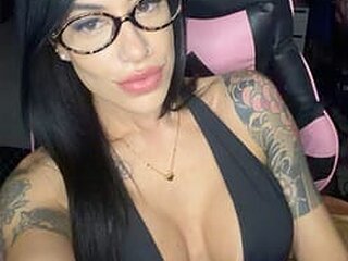 MILF Van 182